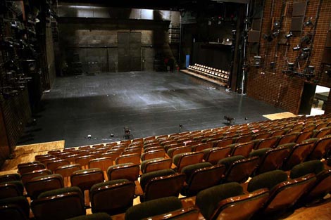 Pozornica dvorane Istra Zagrebačkog kazališta mladih